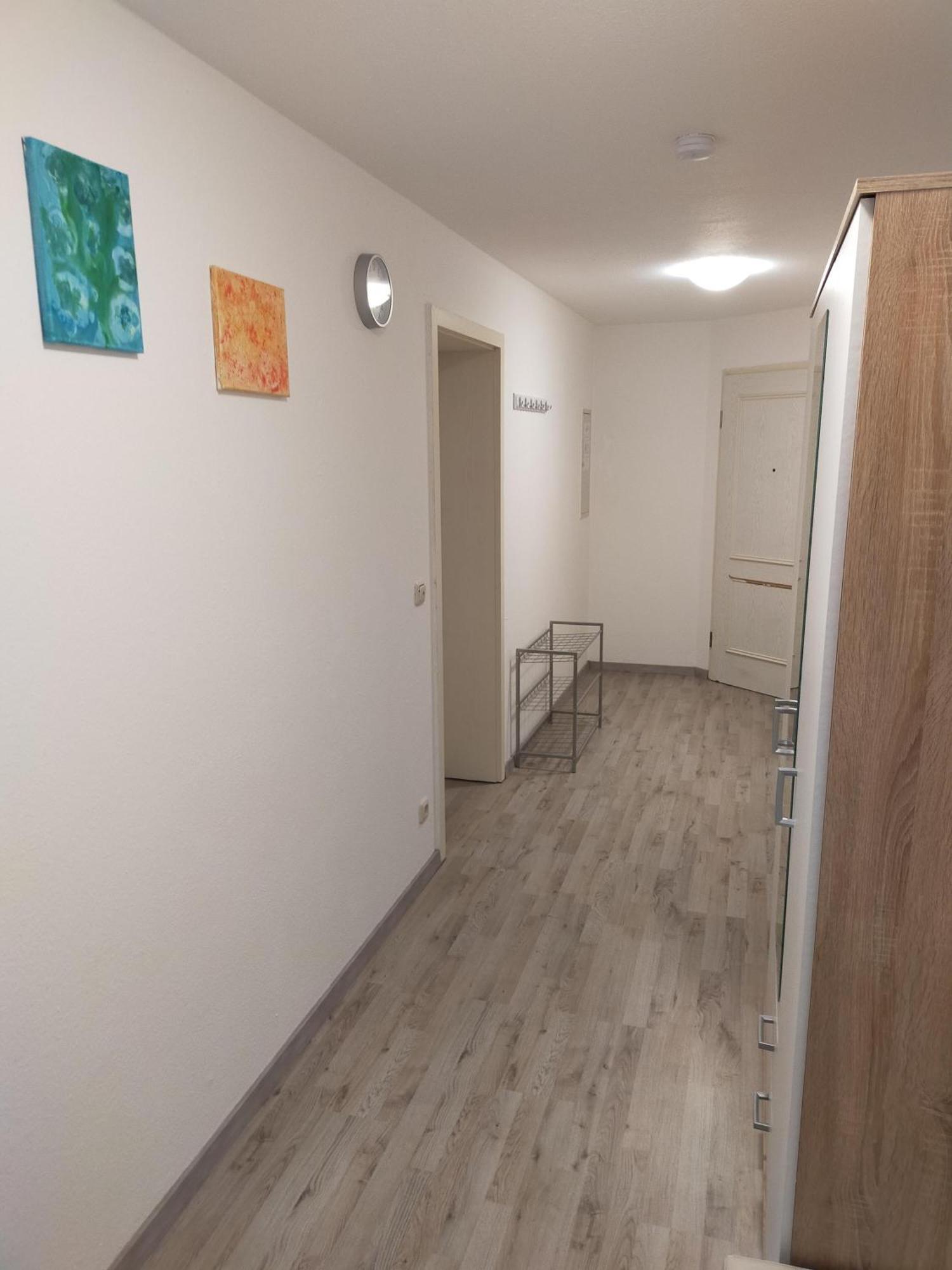 Flex Aparts - Grosse, Moeblierte Wohnung In Zwickau Mit 2 Zimmern 외부 사진